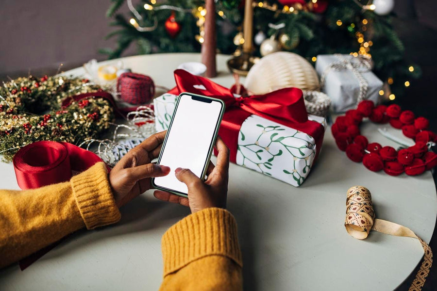 How AI Is Redefining The Holiday Shopping Experience